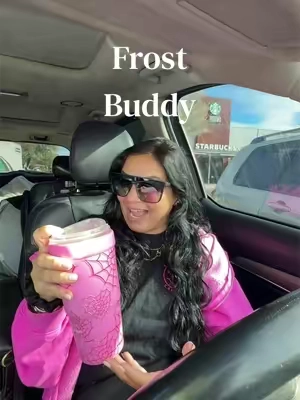 Sipper mom‘s, this one’s for us! 😂🧋 @Frost Buddy  #frostbuddy #icedcoffee #giftsforher