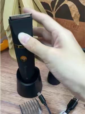 Thing electric razor doesn't disappoint! #electricrazor #razor #tiktokshopmemorialday#SummerVibe #mensrazor