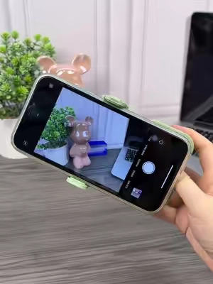 It's not a stand. It's the remote control for YOUR phone 📱✨ #PUTARE #contentcreator #fyp #lazy #SohoChic