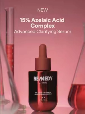 15% Azelaic Acid by dermatologists is here. Meet our NEW high potency 15% Azelaic Acid Complex with 10% pure and 5% glycinated azelaic acid. Clinically proven in both ex vivo and in vivo studies to improve dark spots, blemishes, redness and signs of inflammation. This fully-solubilized, water-light serum is designed to layer into any routine with no grit, tackiness, or greasy residue. Free from propylene glycol, alcohol, and fragrance, and tested on sensitive skin.