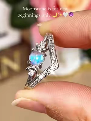🌙✨🔮A Symbol of New Beginnings#Moonstone #Moonstonejewelry #Ring#MoonThemedJewelr #GiftForHer 