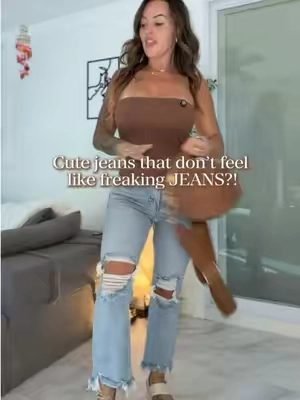 OK, I cannot be the only one who absolutely loved these high waisted risen jeans! Normally, I don’t like higher ankles, but I am loving these! #risenjeans #highwaistjeans #stretchyjeans #ootdinspo #fallfashioninspo 