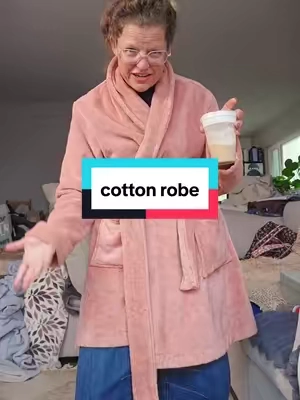 Replying to @flaveiia It's just a good robe all the way around👌 #robe #naturalfiberclothes #cottonrobe #cozyrobe #qvcloyaltyprogram @QVC, Inc 