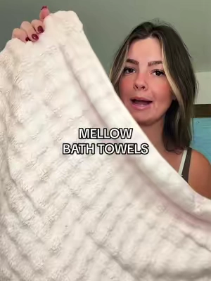 Trying to get my bathrooms ready for hosting season, and there’s better way than with @Mellow Sleep new bath towel collection 🧖🏼‍♀️🚿☁️ #mellow #bathtowels #bathroominspo #spavibes #bathroomrefresh 