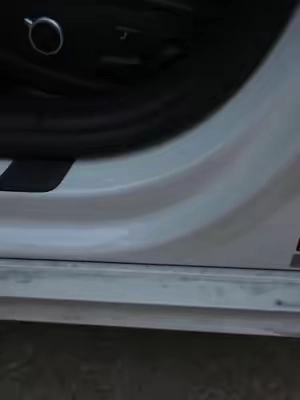 Everyone needs to stop neglecting their door jams… #detailing #blackline #carcare #fyp #waterlesswash 
