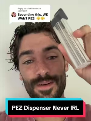 Replying to @cristinamaria the PEZ style is objectively the coolest dispenser, but it’s just too expensive to produce. But our other dispenser is solid, affordable, and much lighter! (packets are easy too) #saltstick #fastchews #electrolytes #marathontraining  