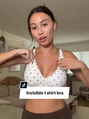 Secret to wearing baby tees w no bra lines 