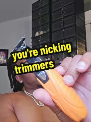 no nicking trimmers that do it all ! trim ears nose hair and private areas with no problem! #sensitivetrimmer #allinonetrimmer #nonicktrimmer 