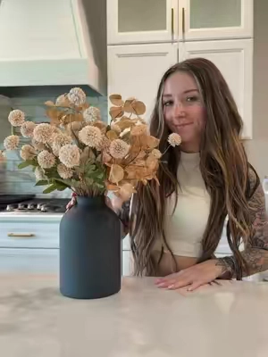 fall florals & yes it comes with the vase! #florals #flowers #fakeplants #fakeflowers #tiktokshopstockup  