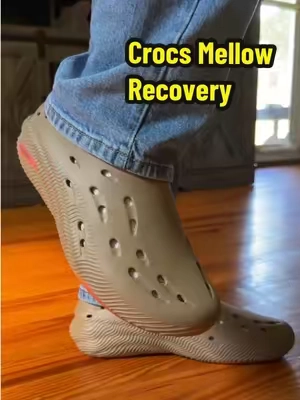 Crocs mellow recovery para mayor cómodidad #tiktokshopcreatorpicks #tiktokshopfalldealsforyou #tiktokshopstockup #crocsmellowrecoveryslides #crocs 
