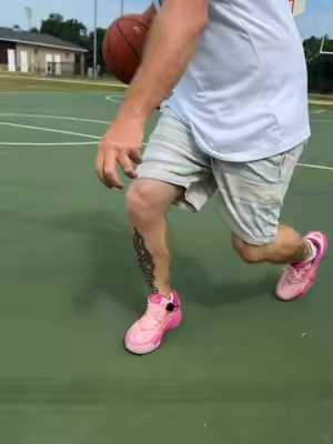 #antasneakers 