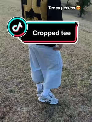 Nah this my fav tee #fashiontiktok #cropped #fashioninspo 