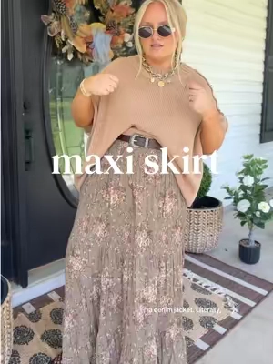 Flattering for us curvy girls! #maxiskirt #fallskirtoutfit #falloutfit #fypシ #fyp 