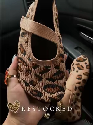 🐆Leopard girls look 👀 these!#sohochic #leopardprint #flatshoes #maryjanes #balletflats