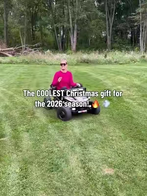 This 36v ride on UTV is so awesome and would make the coolest Christmas gift idea!  #giftsforkids #kidsgifts #rideoncar #kidsrideoncars #kidscars @Segmart 