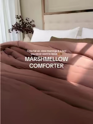 This expresso color just does something for fall🤎🍂 I am in love! @Mellow Sleep Global #mellowsleep #marshmellowcomforter #mellowcomforter #fallbedding #bedding 
