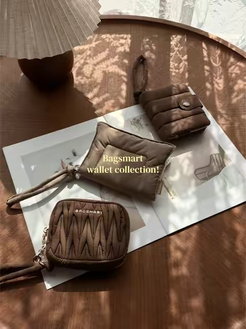 Which one will you pick ☝🏻 #bagsmart #wallet #purse #fallvibes #pouch 