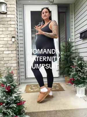 Ultra-soft square neck sleeveless maternity jumpsuit for pregnancy that's comfy, bump-friendly, and easy to style. @Momanda.Official #maternityjumpsuit #maternityoutfit #bumpfriendly #falloutfitinspo 