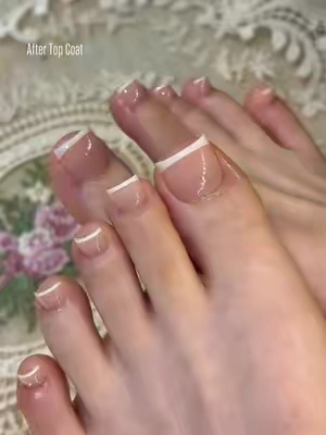 Short One-Line French Is Here✨TY #sohochic #nail #pressonnails #frenchnails #toenail 