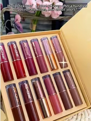 🤩🤩🤩Absolutely amazing lipsticks! The formula is✨✨✨ smooth, comfortable, and long-lasting. They feel lightweight on the lips, have gorgeous color payoff, and are perfect for everyday wear. Highly recommend!🥰🥰#nice #beauty #girl #lip #sisters 