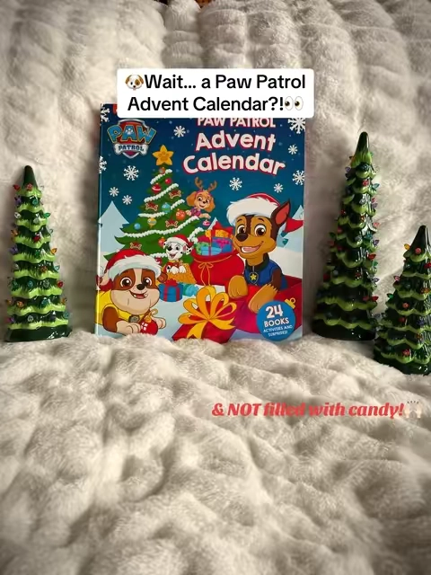 what a fun advent calendar. Your paw patrol loving kids will love this!❤️🐶🎄 #AdventCalendar #PawPatrol #kidsadventcalendar 