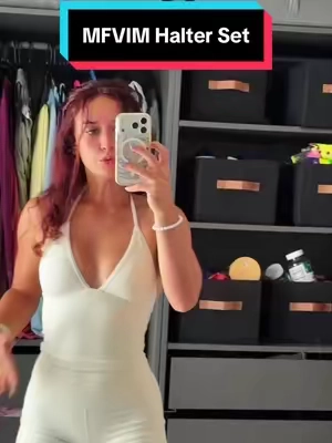 I can’t believe you get this entire set  #tiktokshopfalldealforyou #tiktokshopstockup #tiktokshopcreatorpicks #TikTokshopbacktoschool #mfvim 