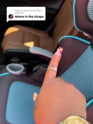 Replying to @shaefreeman456 found the perfect carseat/Booster for my little one !! Comes fully loaded and it’s super lightweight 🙌🏾😩 @Baby Trend #babytrend #lightweightcarseat #boosterseat #toddlercarseat #carseat 