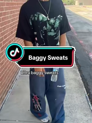 So clean #fashiontiktok #pacsun #sweatpants #baggysweats 