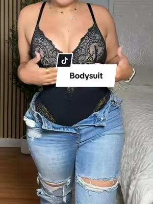 Bodysuit casual o lencería @Popilush LLC #bodysuit #lingerie #sohochic #lacetop #tummycontrol 