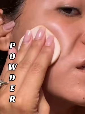 Blurred skinnn with one step✨🤌 #powderfoundation #powderfoundationreview #blurredskin #smoothskin #timephoria 