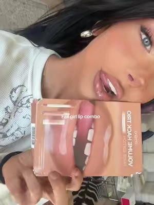 New favorite lip combo unlocked #lipcombo #lipcombotutorial #romand #makeup #fallmakeup 