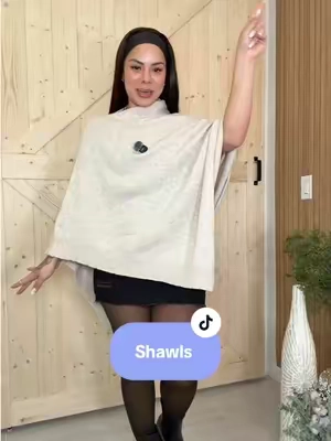 @Hi anan #shawls #falldealsforyou #tiktokshopstockup #blackfridaysale #fashiontiktok 