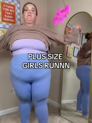 This plus a sweatshirt comes up to size 5X! It's the perfect sweatshirt to hide your belly and also be comfortable! I love it. It's longer in the back so it actually covers your butt with leggings. I sized up one to have mine be looser and oversize. #tiktokshopstockup #plussize #plussizeclothing #Sweatshirt 