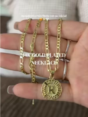 they are so good i got two😍 #14kgoldnecklace #14kgoldjewelry #goldplatedjewelry #jewelrytiktok #cadenadeoro 