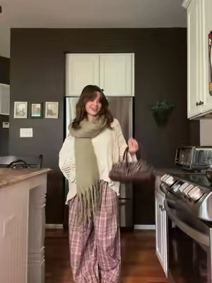 are we hitting scarf season again soon