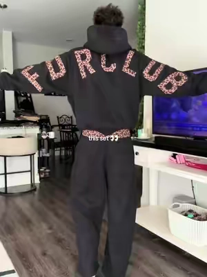 this matching set is crazy #menfashion #streetwear #sweatsuit