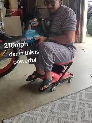 210 mph cordless leaf snow blower 😱 damn this is powerful! getting yard work done in record time! 💪🏾 #leafblower #snowblower 
