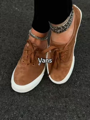 Vans authentic low suede for fall @vans #vans #vansshoes #vansgirl #vansauthenticlow #fallshoes 