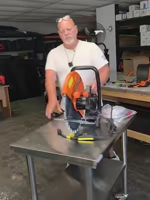 Heavy duty concrete saw #concrete #contractor #construction #plumber #DIY 