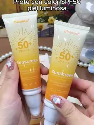 Con este SPF50 con color vas guapísima y protegida.#tiktokshop#fyp  #beauty   #SohoChic#TikTokshopbacktoschool