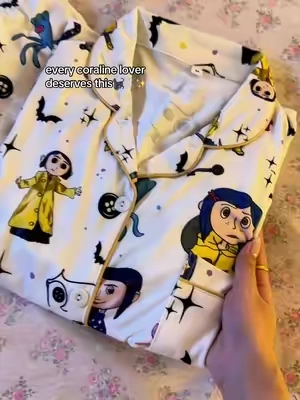 these are so cuuteee 😭#coraline #coralinejones #pajama #pajamaset #TikTokShopBlackFriday 
