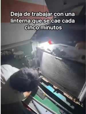 Lel cientos de comentarios sobre esta lampara y ahora entiendo por que
 todos hablan de ella.
 #Herramientas#LamparaDeTrabajo#MecanicaAutomotriz#GarageTools
 #DIYCar 