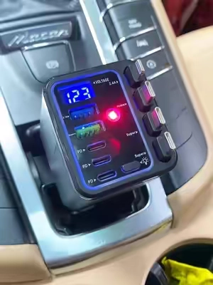 Este cargador de coach de carga rápida 9 en 1 acaba de actualizar todo mi vehículo 🔥 — ya no hay que pelear por los puertos, todo se carga al mismo tiempo y RÁPIDO. Teléfono, tableta, todo... resuelto. Créeme, esto cambia las reglas del juego. 🚗 #carcharger #dealsforyoudays #toolupgrade #phonecharger #caraccessories 