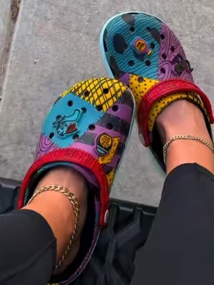 Replying to @DoubleEdge🥓 Not the bootleg accusations 😂💀 These are REAL Crocs — and that little green check by the Crocs shop tells you exactly where they’re coming from. 👀 These Nightmare Before Christmas Crocs are from a limited remaining batch, so once they’re gone… they’re gone. 🖤🎃 #crocs #N#NightmareBeforeChristmasN#NightmareBeforeChristmasCrocsHalloweenCrocs  