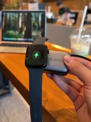 It’s super convenient, it can charge my phone, watch and earbuds at the same time#powerbank #travelessentials #fastcharging #applewatch #iphone 