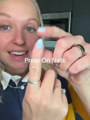 press on nails that don’t look like press ons #pressonnails #pressons #pressonsets #momnails #manicureathome 