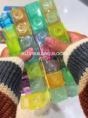 your sign to get your kids these squishy gummy blocks!💖🫧  #jellyblocks #giftideaforkids #finemotorskills #sensorytoys #fyp 