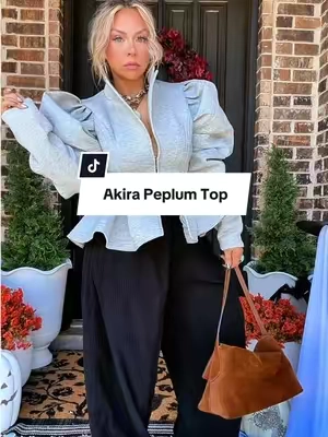 @AKIRA you can’t tell me nothing💅🏻 #midsizeoutfits #akira #peplumtop 