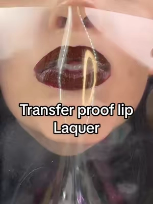 @Haus Labs @ladygaga I am gonna need someone to explain how the atomic shake lip laquer is so shiney but totally transfer proof?!? #hauslabsatomicshakeliplaquer #transferprooflipstick #maroonmakeup #tiktokshopcosmetics 