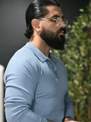 Outfit casual con polo manga larga + rutina de aseo básica y barba para hombres + peinado clásico moderno 

#mensgrooming #mensfashion #menshair #barba #outfit 
